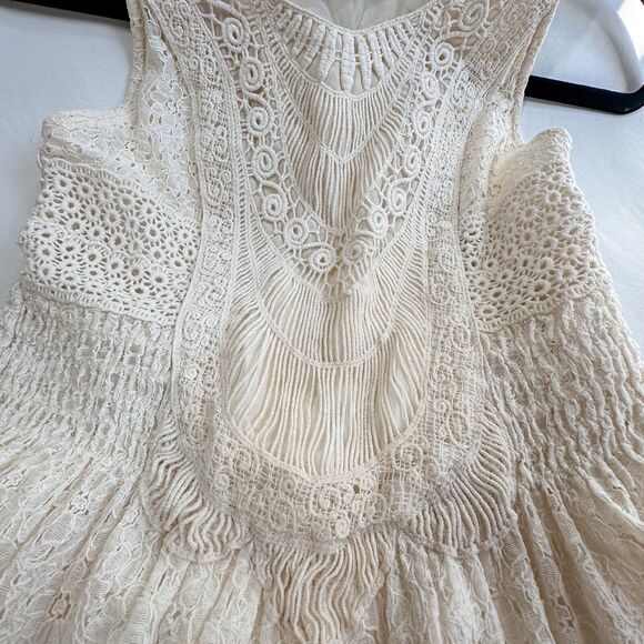 ZARA Trafaluc Collection Cream Lace Crochet Ivory Dress M Racerback Floral - Picture 8 of 9